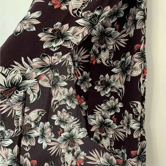 M&S Sustainable Viscose Grape Mix Floral Size 8 Faux Wrap Midi Skirt - Picture 2 of 4